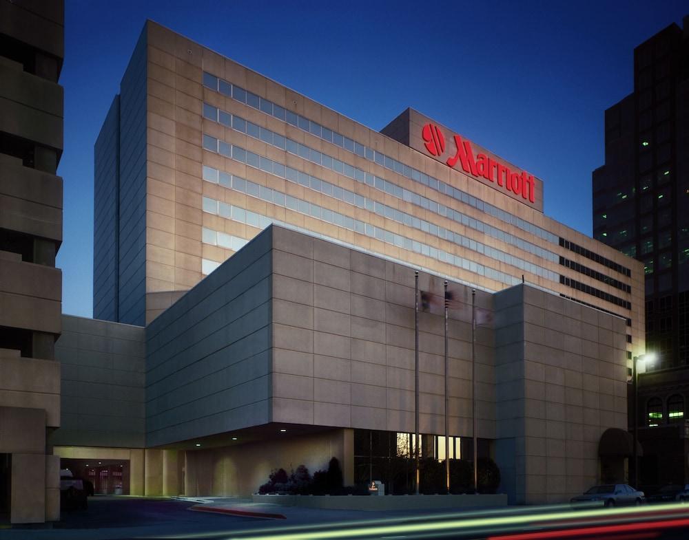 Marriott Greensboro Downtown Exterior photo